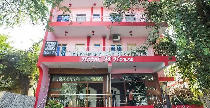 Oyo 12221 Hotel M House Agra