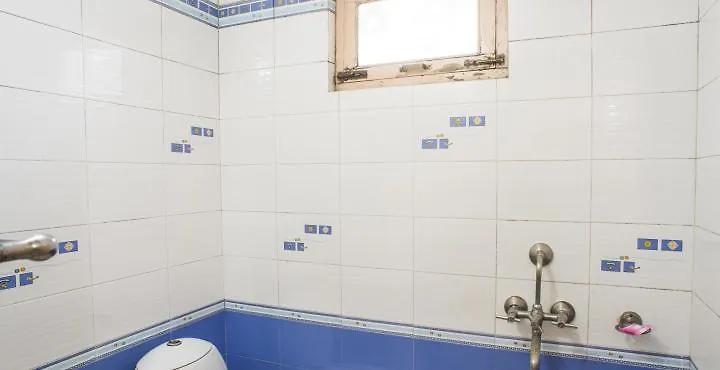 Oyo 12221 Hotel M House Agra  Agra (Uttar Pradesh)