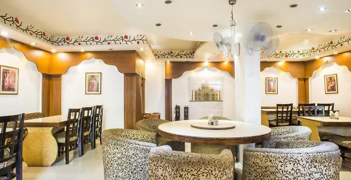 Oyo 12221 Hotel M House Agra