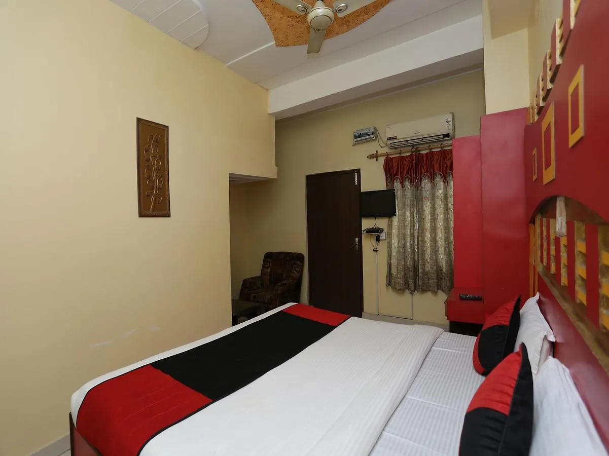 Oyo 12221 Hotel M House Agra
