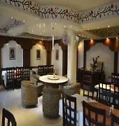 Oyo 12221 Hotel M House Agra