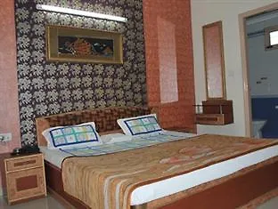 Oyo 12221 Hotel M House Agra  3*, Agra (Uttar Pradesh) India