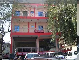 Oyo 12221 Hotel M House Agra
